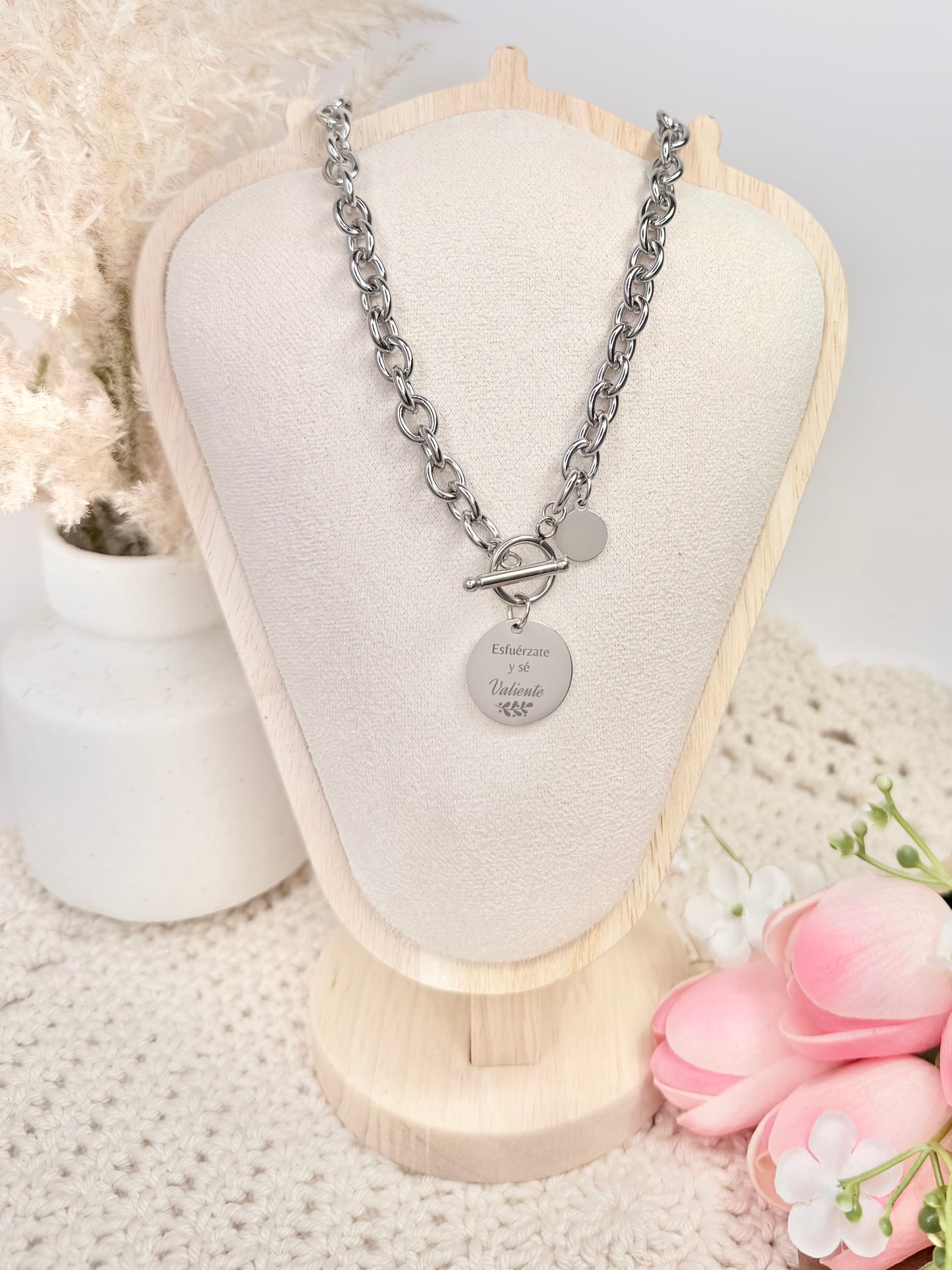 Esfuérzate y Sé Valiente