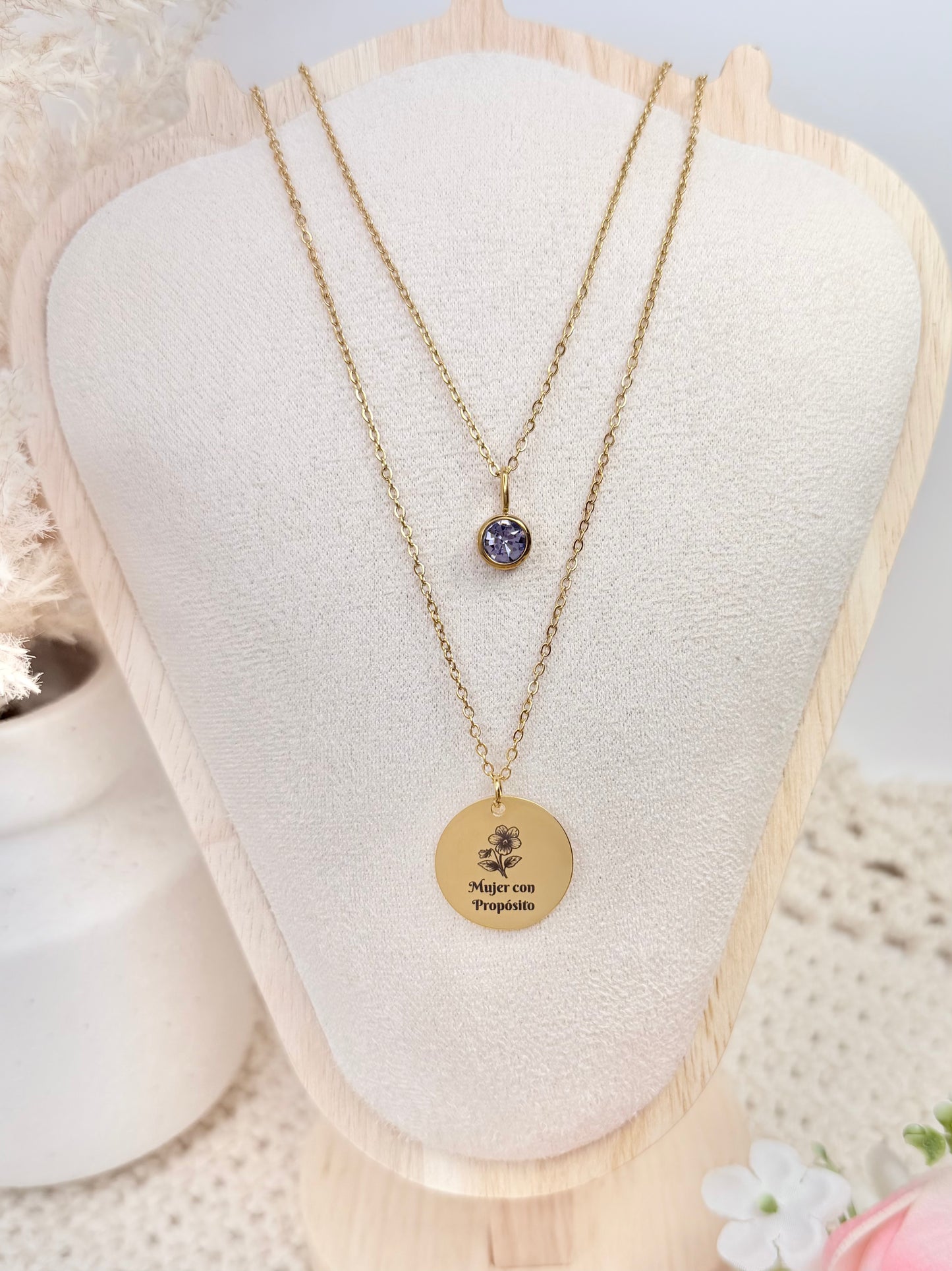 Mujer con Propósito Necklace