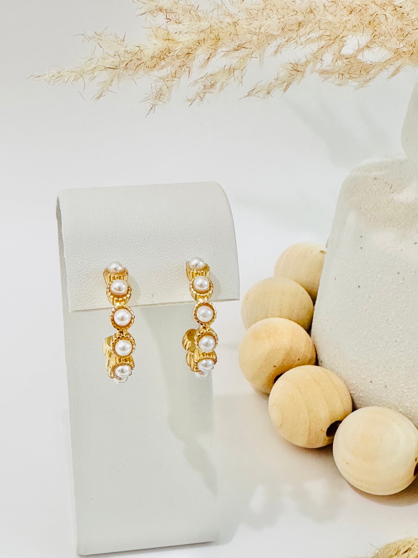 Elegancia Earrings