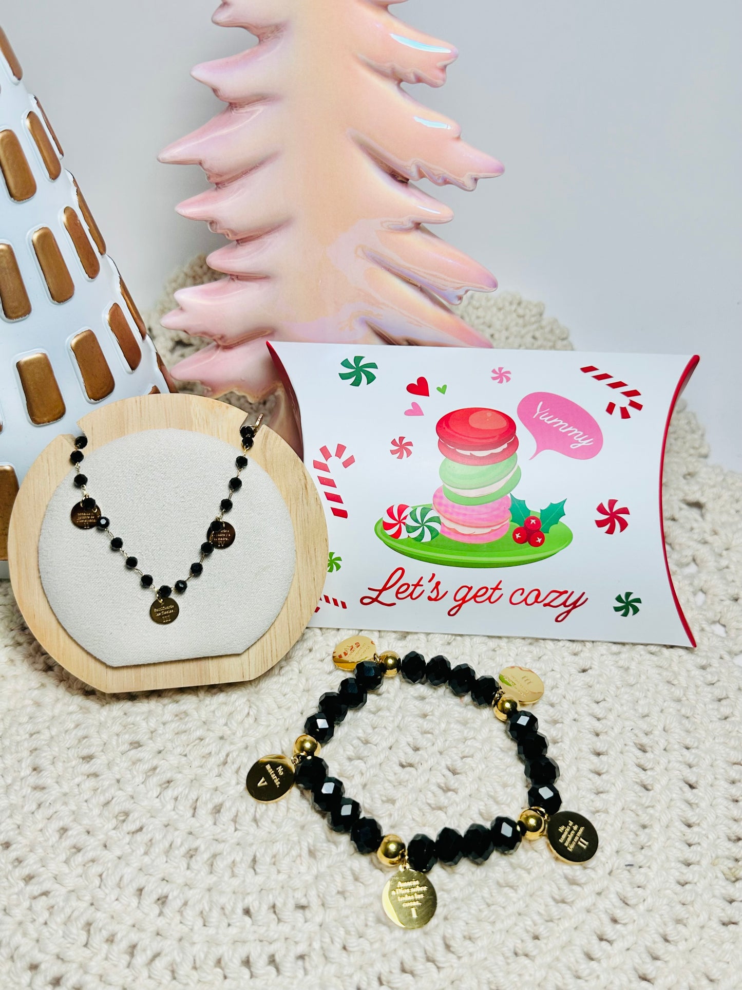 10 Mandamientos Necklace