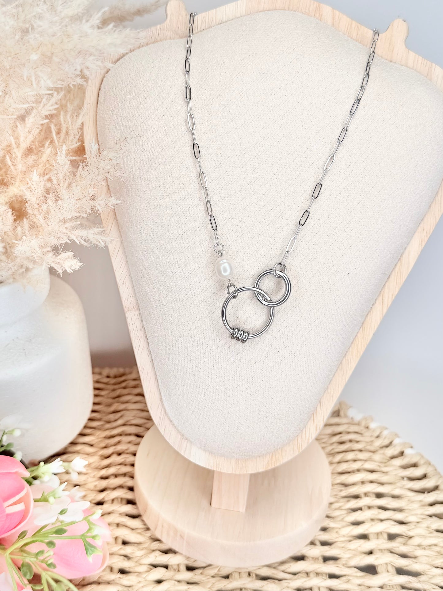 Nicole Necklace