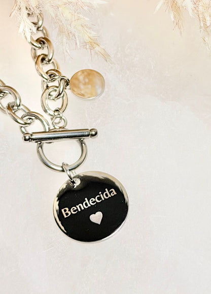 Bendecida Necklace